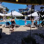 Casa Do Farol - с басейн до плажа на 