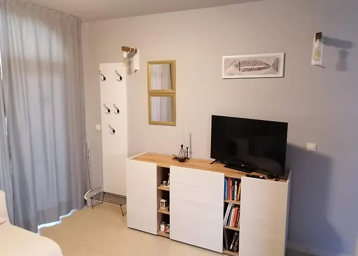 Casa Do Farol - с басейн до плажа на градина Апартаменты *